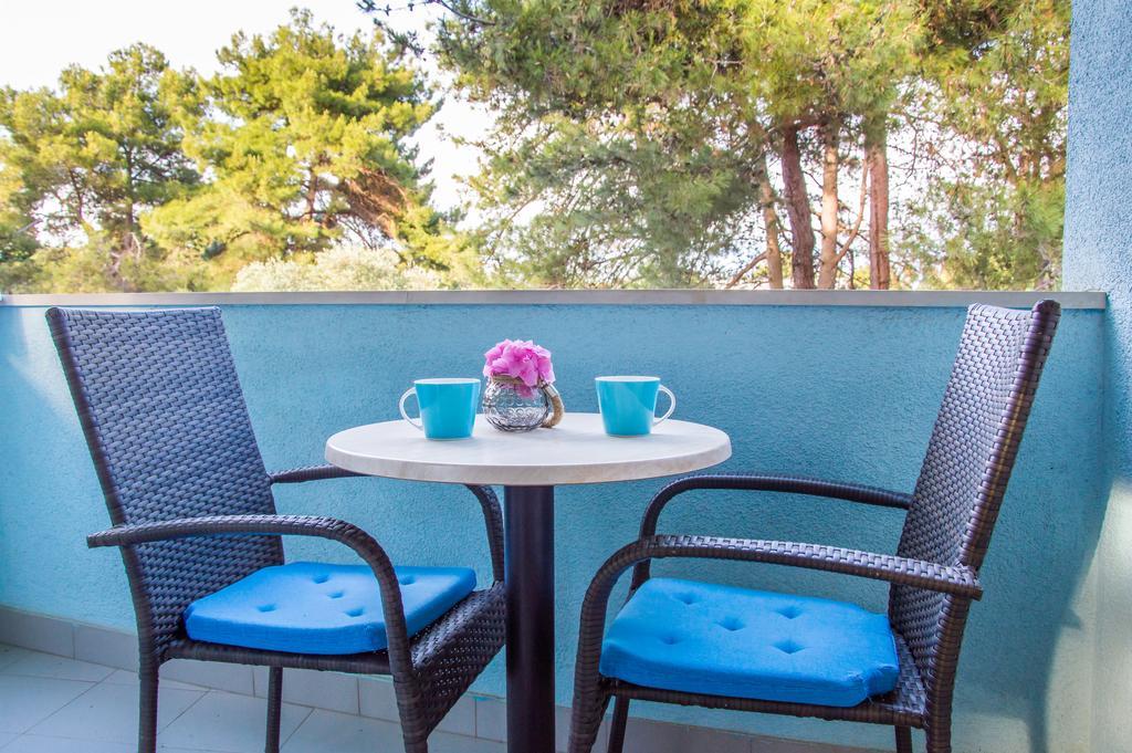 Apartments Punta By Sea Умаг Экстерьер фото